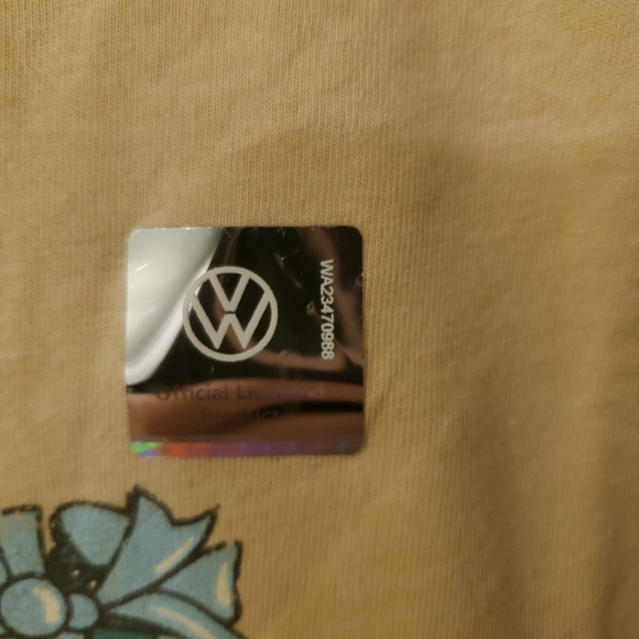 Christmas Goodfellow Beige T-Shirt with Red VW Van Print - Picture 6 of 7